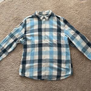 Urban pipeline button down shirt